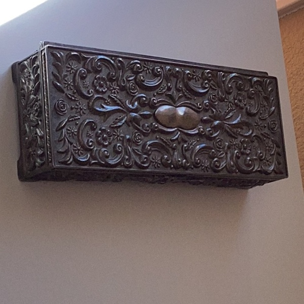 Silver Rectangular Jewelry box